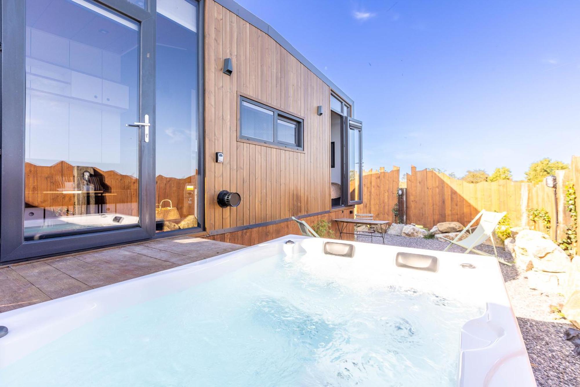 Les Tiny Du Pre Mathy - Logements Insolites Avec Jacuzzi A Profondeville Buitenkant foto